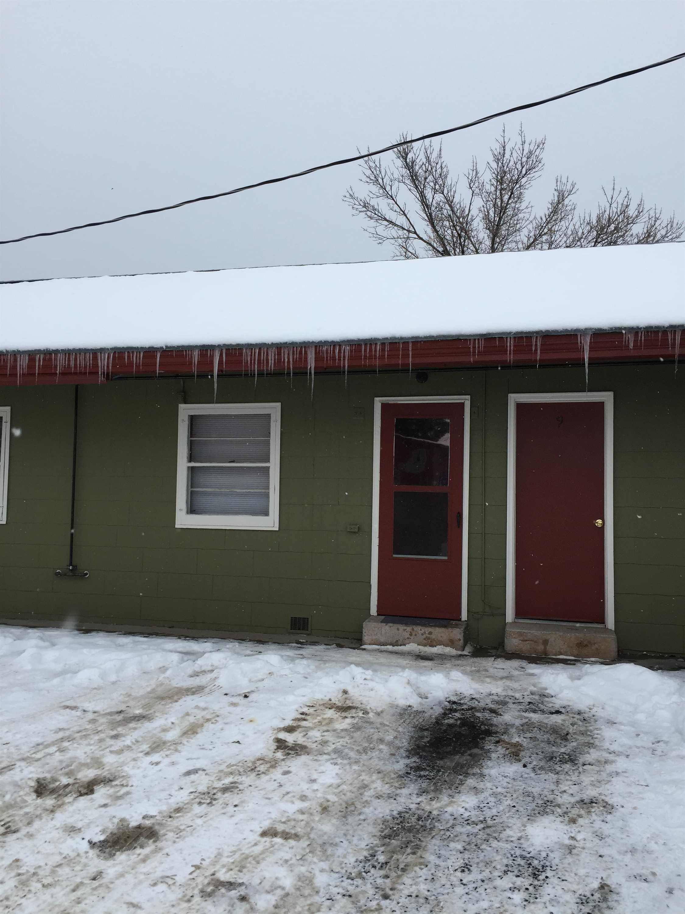 830 Jackson St. - 7